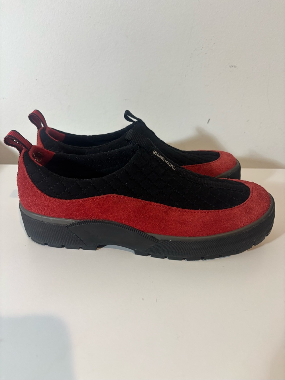 Sebago Women 7.5 Slip On Shoes Casual Red Black Suede Rubber Fall Comfy